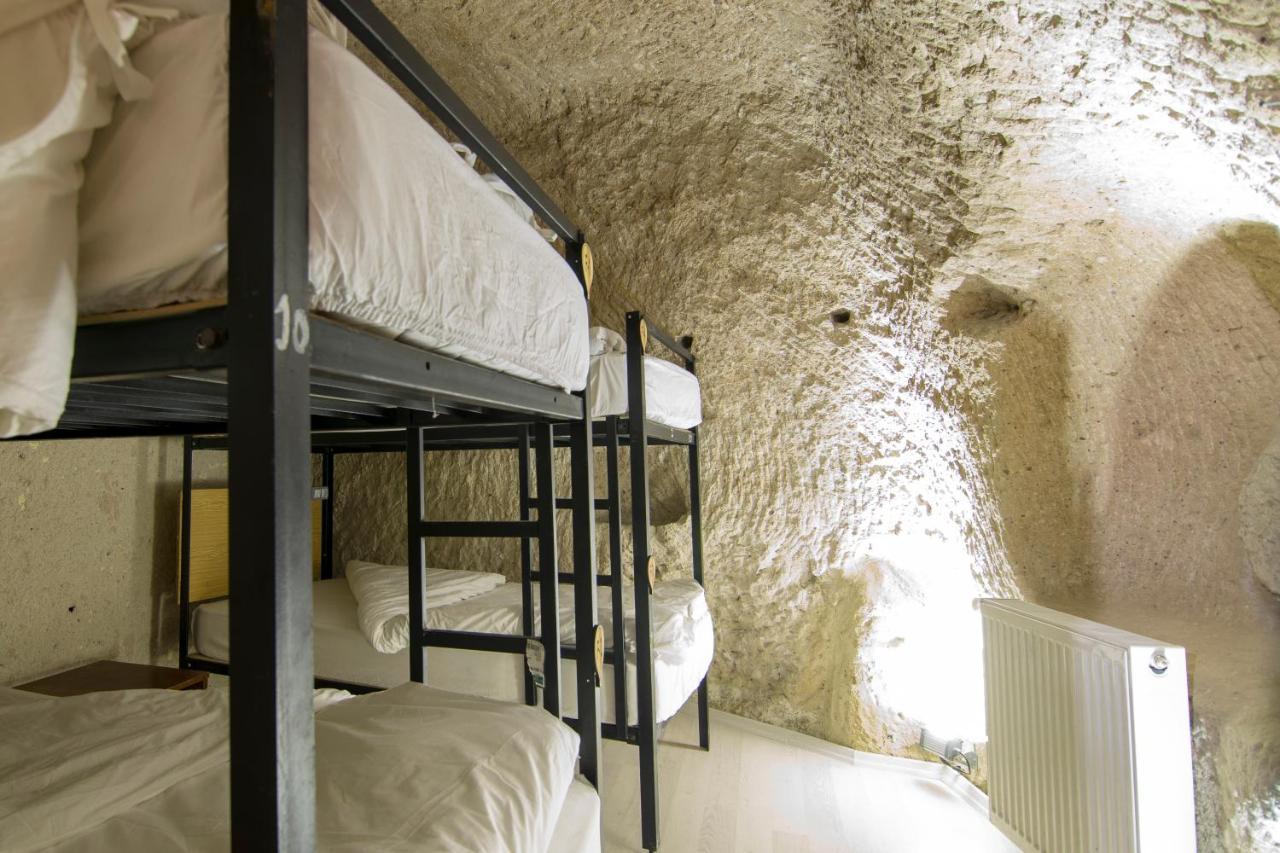 Kamelya Cave Hostel (Adults Only) غوريمِيه المظهر الخارجي الصورة