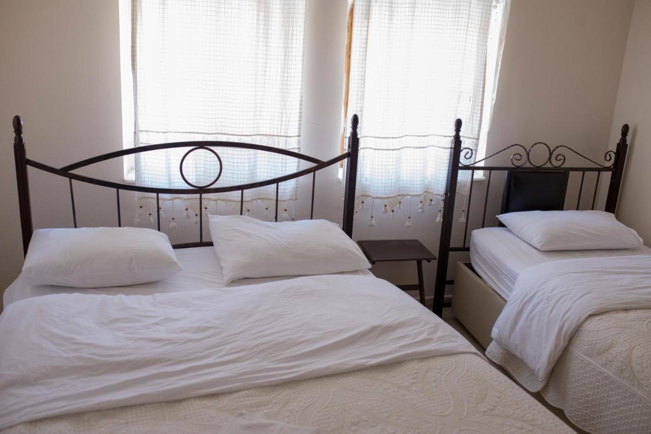 Kamelya Cave Hostel (Adults Only) غوريمِيه المظهر الخارجي الصورة