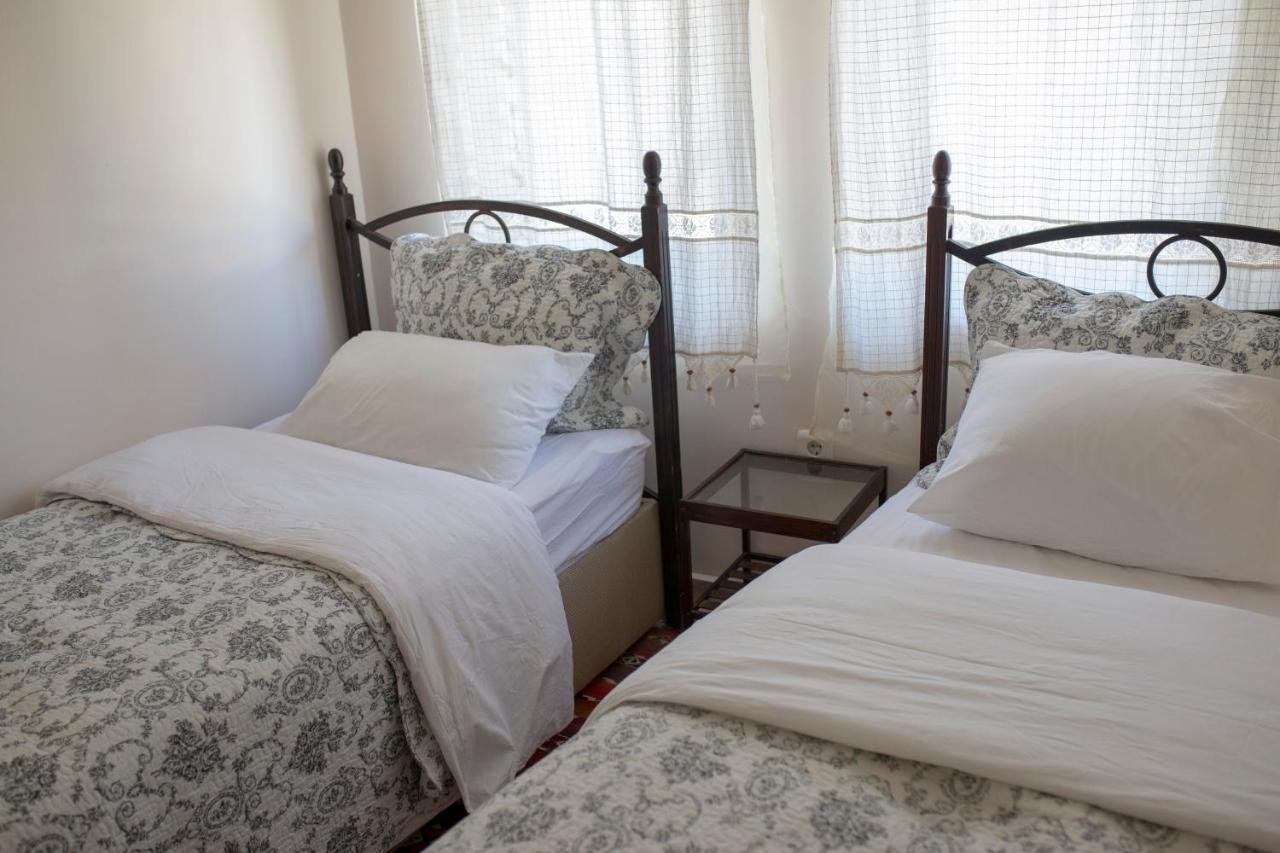 Kamelya Cave Hostel (Adults Only) غوريمِيه المظهر الخارجي الصورة