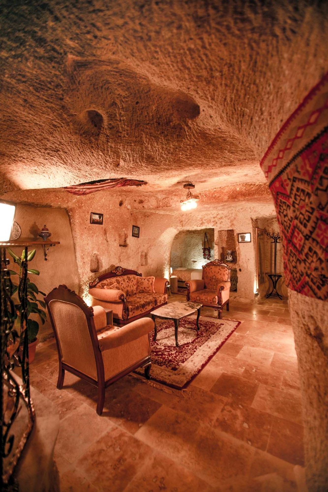 Kamelya Cave Hostel (Adults Only) غوريمِيه المظهر الخارجي الصورة