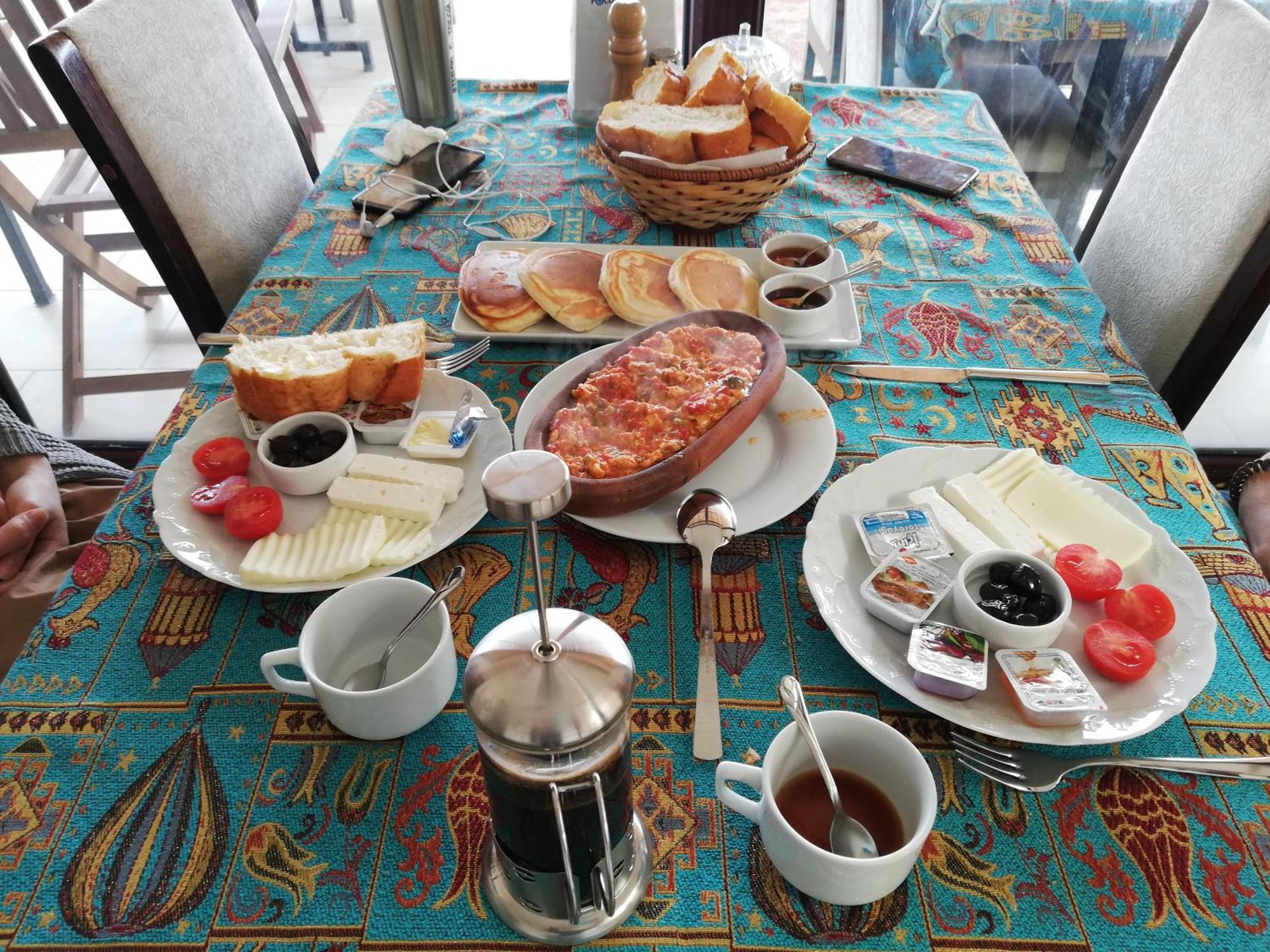 Kamelya Cave Hostel (Adults Only) غوريمِيه المظهر الخارجي الصورة